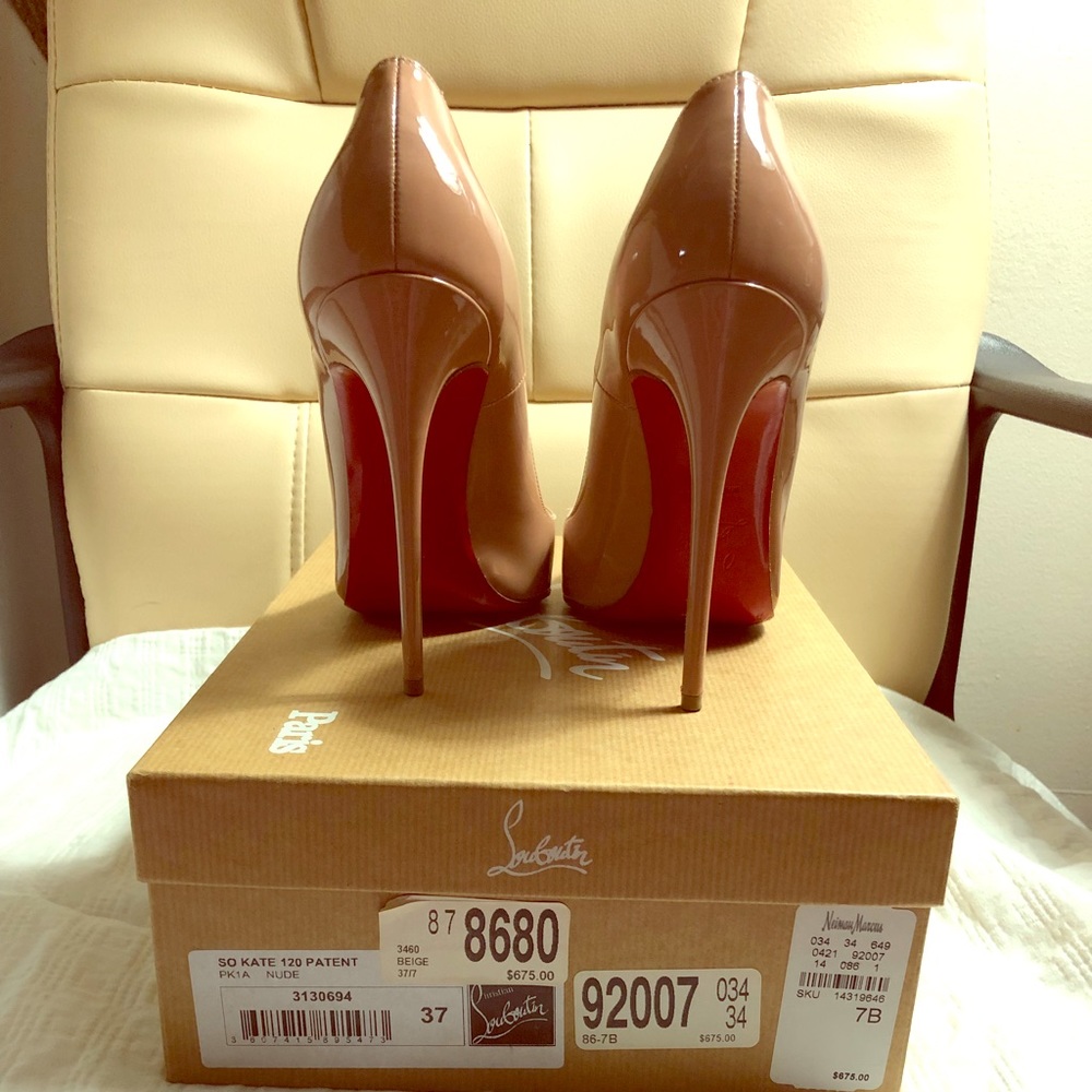 Patent Leather Nude So Kate Pumps